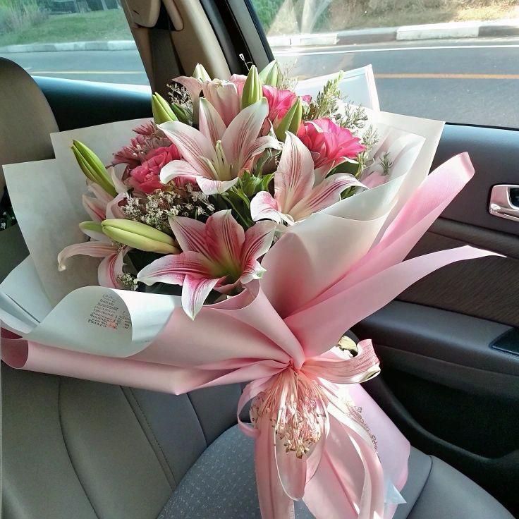 Lily Romance hand-tied pink Oriental lilies fresh from Nilgiri farms